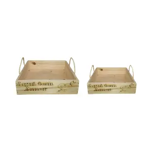 Bandeja Quadrada Em Madeira Aqui Tem Amor Com Variações Ref. 100974 / 100975 Elis Artesanatos