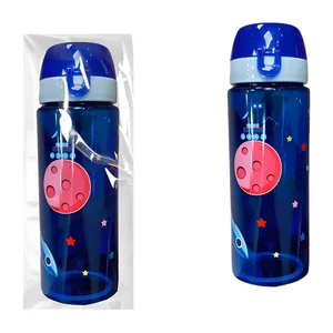 Garrafa Infantil 600ml Akash Imports CRS-2896 com Tampa Antivazamento e Design Colorido