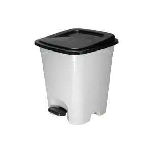 Lixeira Com Pedal Quadrada 13L Branco Ref. 317 3UD Resistente E Pratica Para Uso Diario