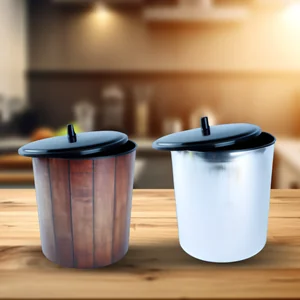 Lixeira 5L com Tampa Plásticos Ideal – Prática, Durável e Compacta para Cozinha ou Banheiro
