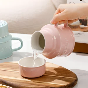 Xícara de Cerâmica com Tampa LILA HOME LH327 – Elegância e Praticidade para Seu Café